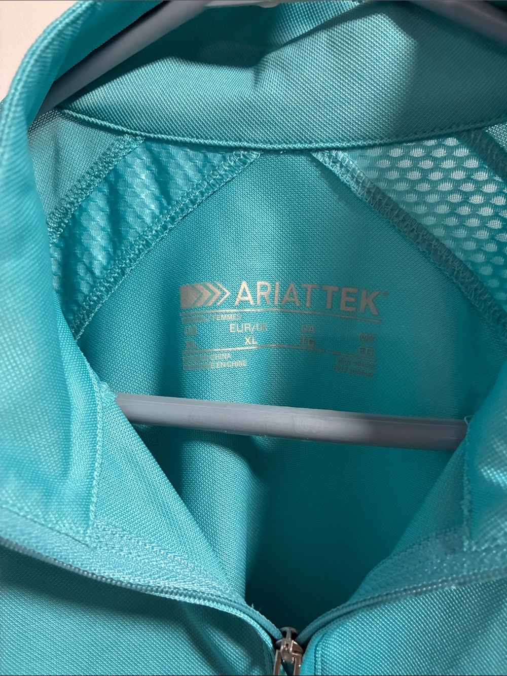 Ariat Tek Riding Top - Picture 2 of 3